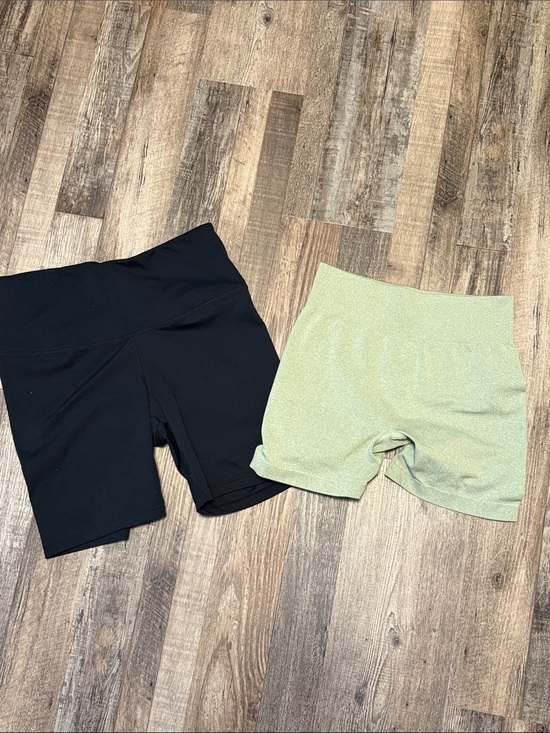 Pants - Biker Shorts Women’s Size L Black and Green
